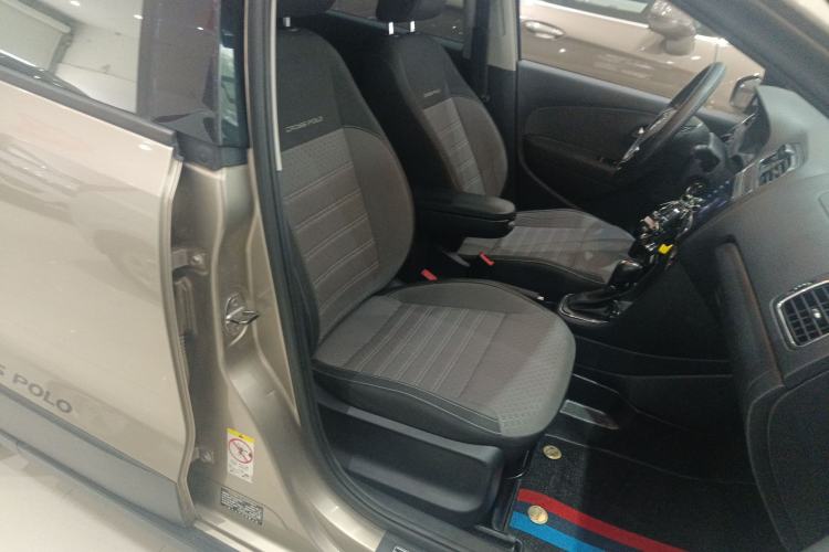 Used Volkswagen Polo 2014 1.6L Cross Polo Automatic