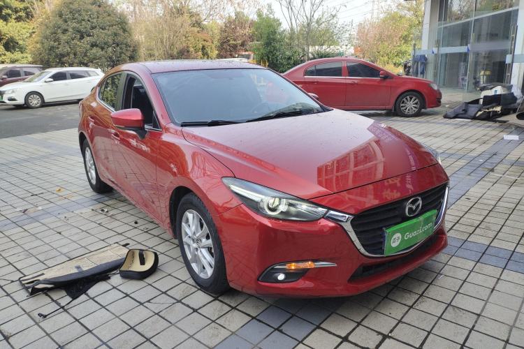 Used Mazda 3 Axela 2017 Sedan 1.5L Automatic Luxury Model Emission Standard China V
