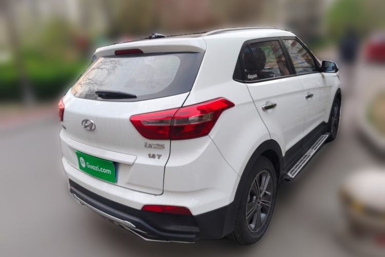 Used Hyundai ix25 2015 1.6L Automatic Two-Wheel Drive Smart GLS Trim Rear Right 45 Deg