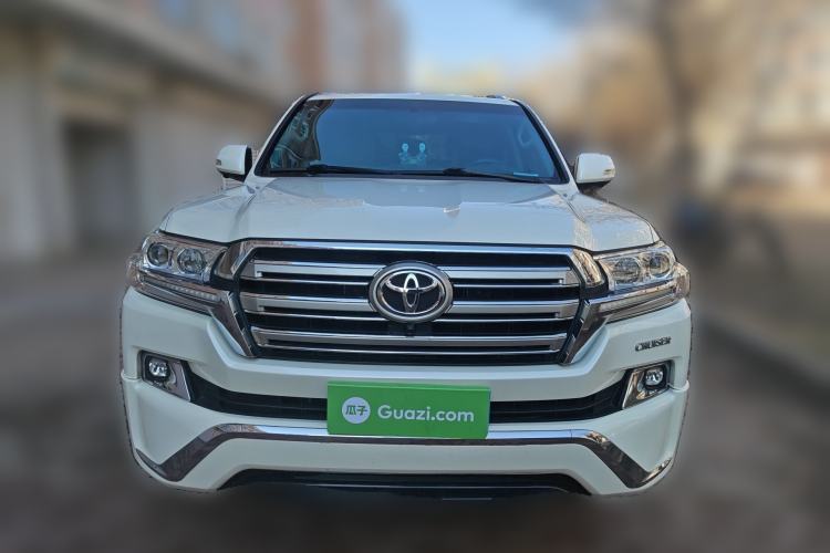 Used Toyota Land Cruiser 