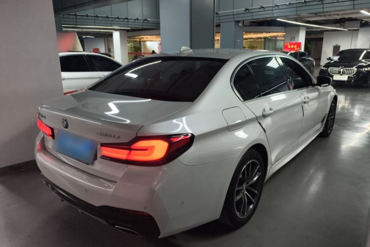 Used BMW 5 Series 2021 525Li M Sport Package Rear Right 45 Deg