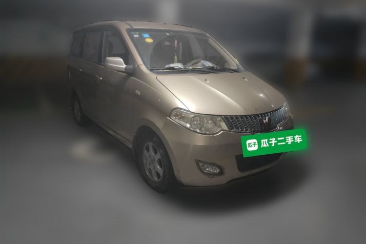 Used Wuling Hongguang 2014 1.2L Standard Model China IV Front Right 45 Deg