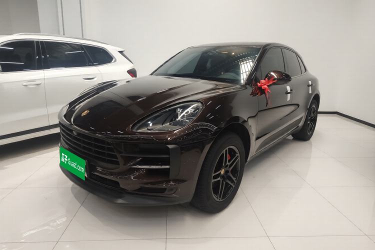 Used Porsche Macan 2020 Macan 2.0T Front Left 45 Deg