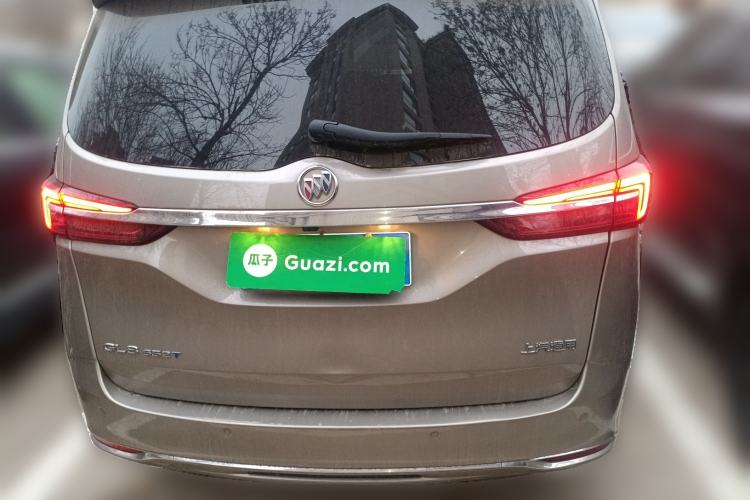 Used Buick GL8 2022 Land Business Class 652T Luxury Model
