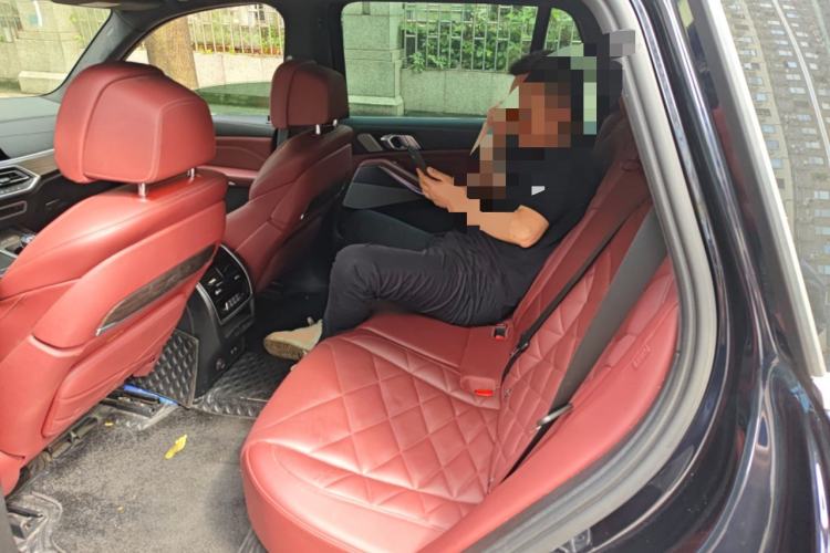 Used BMW X5 2022 Restyled xDrive 40Li M Sport Package Left Rear Seat