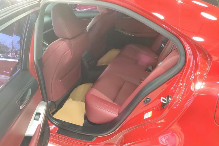 Used Lexus IS 2017 300 F SPORT Edition
