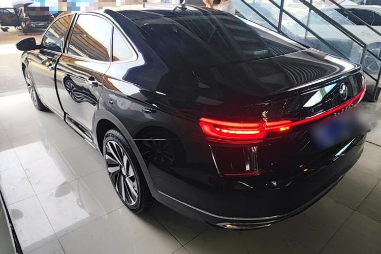 Used Volkswagen Passat 2022 380TSI Flagship Edition