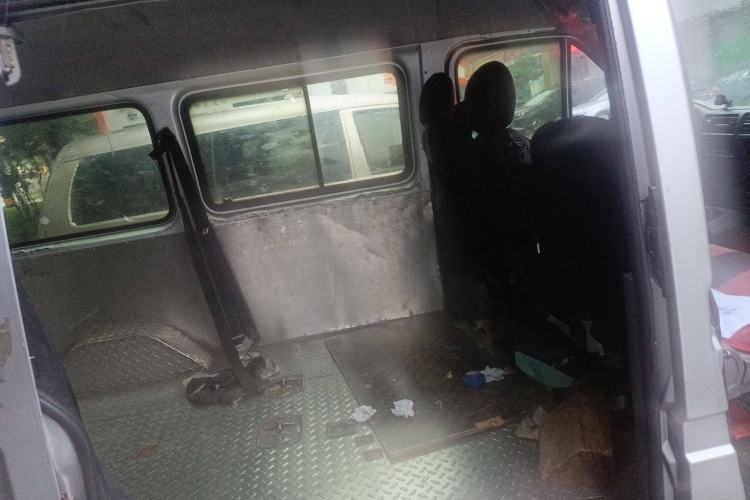 Used JMC Transit 2017 2.8T Commercial Version Short Wheelbase Mid-Roof 6/7/8-Seater JX493