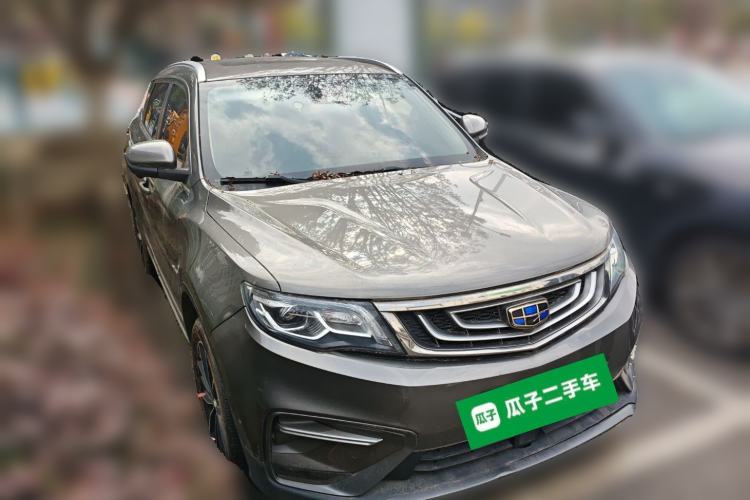 Used Geely Auto Emgrand X7 Sport 2018 1.8TD Automatic Two-Wheel Drive ZhiZun Model with 4G Connectivity
