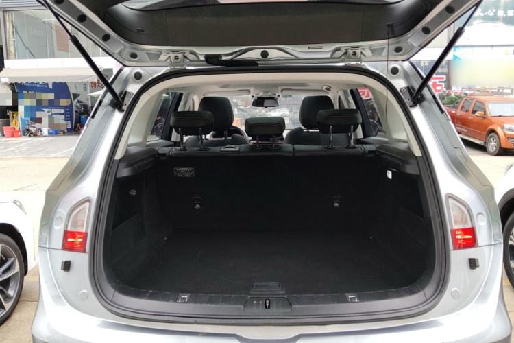 Used Baojun RS-5 2019 1.5T CVT Intelligent Driving Prestige Version China V Emission Standard Trunk