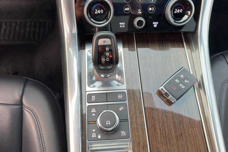 Used Land Rover Range SportNew Energy 2018 P400e Gear Lever