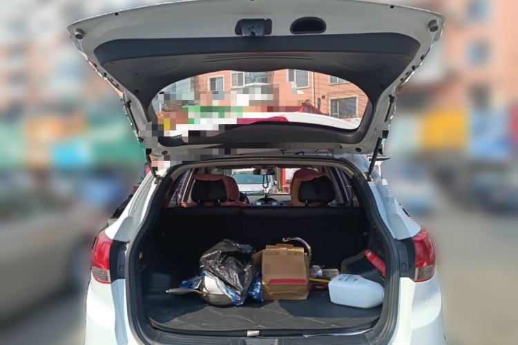 Used Hyundai ix35 2012 2.0L Automatic Two-Wheel Drive Elite Edition GLS
