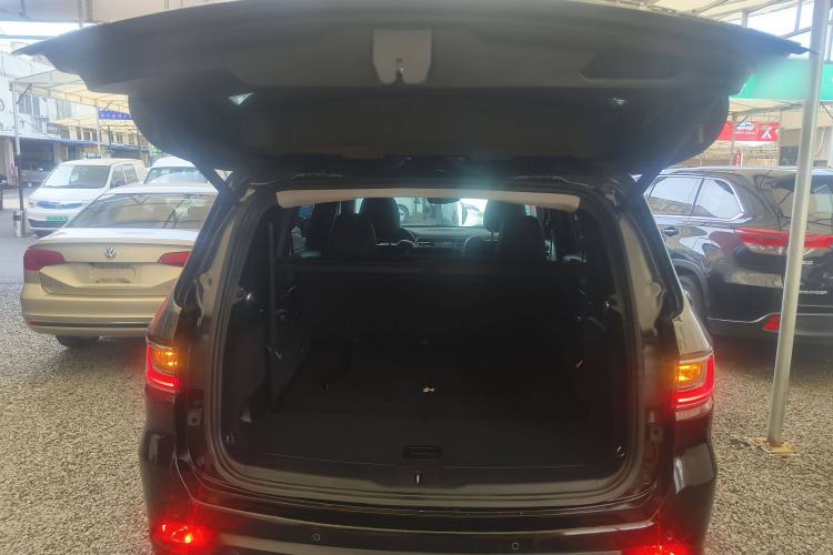 Used Jeep Grand Commander 2018 2.0T Four-Wheel Drive Enjoyment Edition China VI