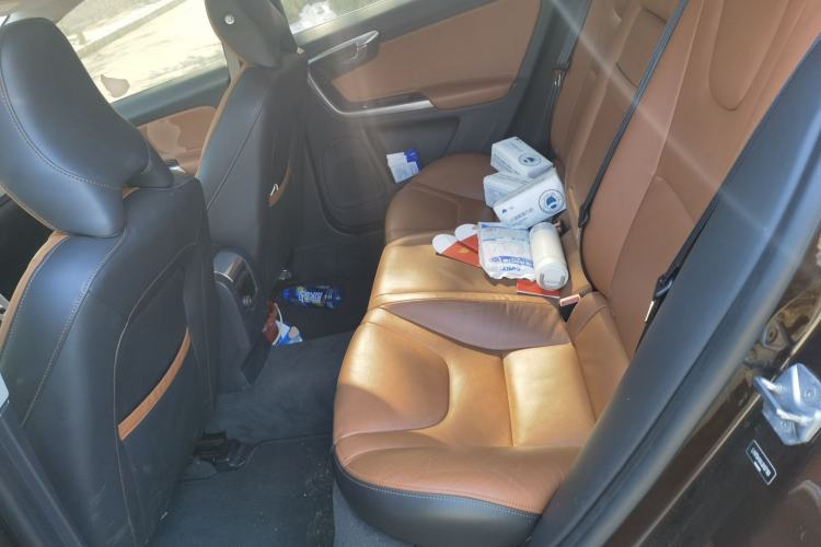 Used Volvo S60 2017 S60L T4 Smart Range Edition
