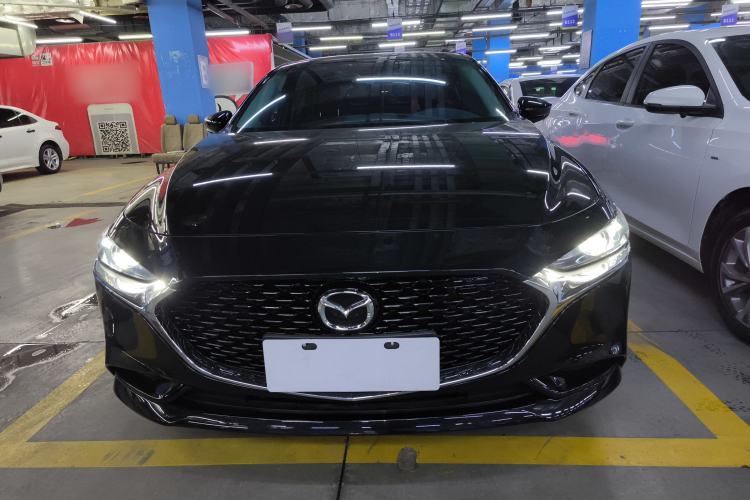 Used Mazda Mazda 3 Axela 2022 2.0L Automatic Premium Black Obsidian Edition