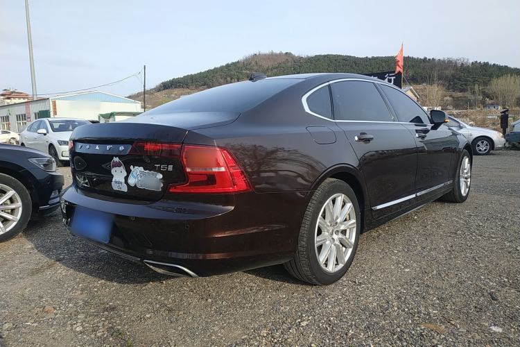 Used Volvo S90 2020 T5 Zhiyi Luxury Edition