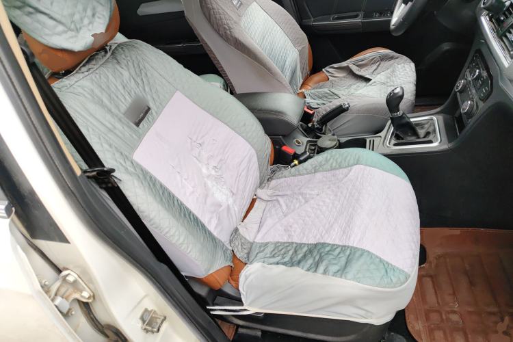 Used BAIC Weiwang M50F 2017 1.5L Comfort Edition Right Front Seat