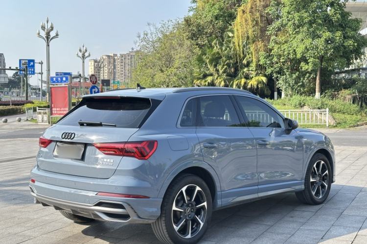 Used Audi Q3 2022 40 TFSI RS Package Performance Model
