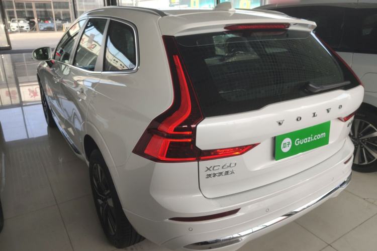 Used Volvo XC60 2026 B5 4x4 Smart Luxury Edition