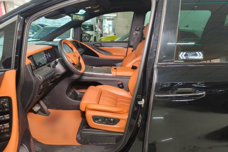 Used GAC Trumpchi Xiangwang M8 2025 Kunkun Series Ultra First-Class Cabin Left Front Seat