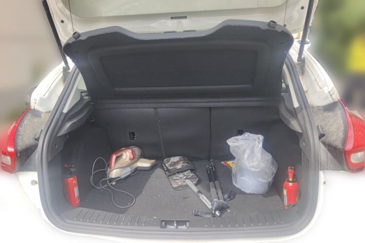 Used Ford Focus 2015 Hatchback 1.6L Automatic Comfort Model Trunk