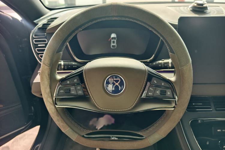 Used BYD Han 2025 DM-i 125KM Elite Model
