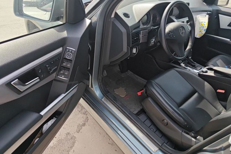 Used Mercedes-Benz GLK-Class 2012 GLK 300 4MATIC Dynamic Edition Driver Seat