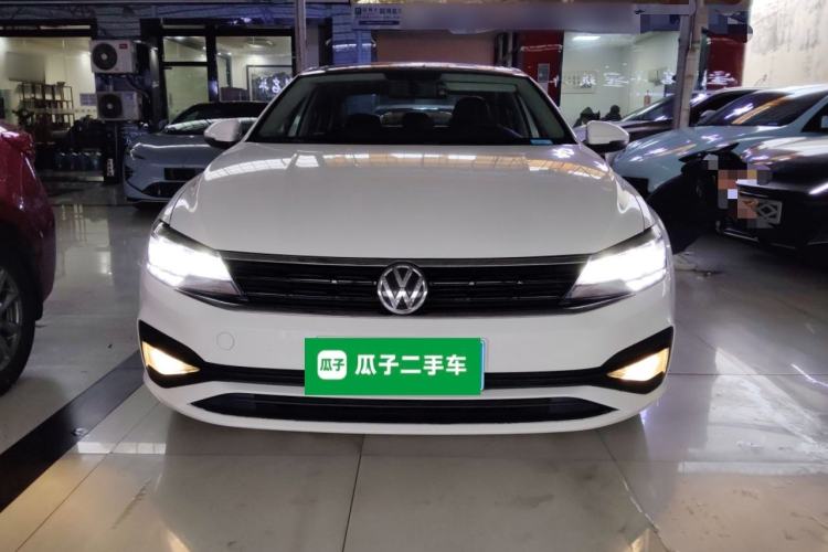Used Volkswagen Lamando 2019 230TSI DSG Fashion Edition China VI