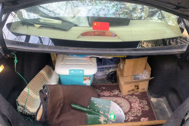 Used Volkswagen Lavida 2011 1.6L Automatic PinYou Edition Trunk