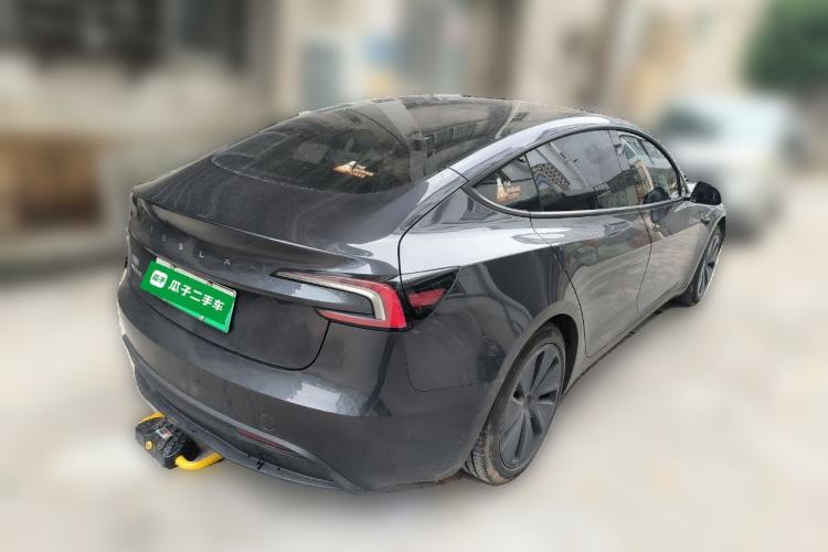 Used Tesla Model 3 2023 Rear-Wheel-Drive Version
