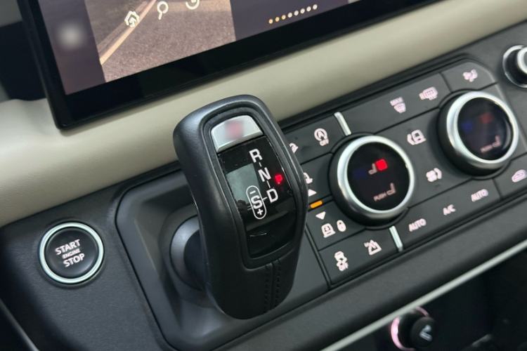 Used Land Rover Defender 2022 110 P400 X-DYNAMIC HSE
