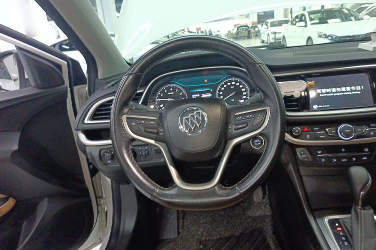 Used Buick Excelle GX 2018 18T Automatic Flagship Model Steering Wheel