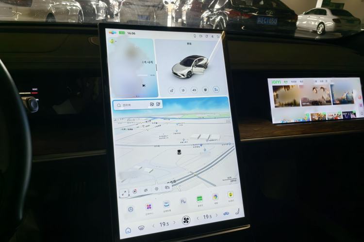 Used NETA S 2022 Extended-Range Version 1160 km Range Rear-Wheel Drive Mid-Grade
