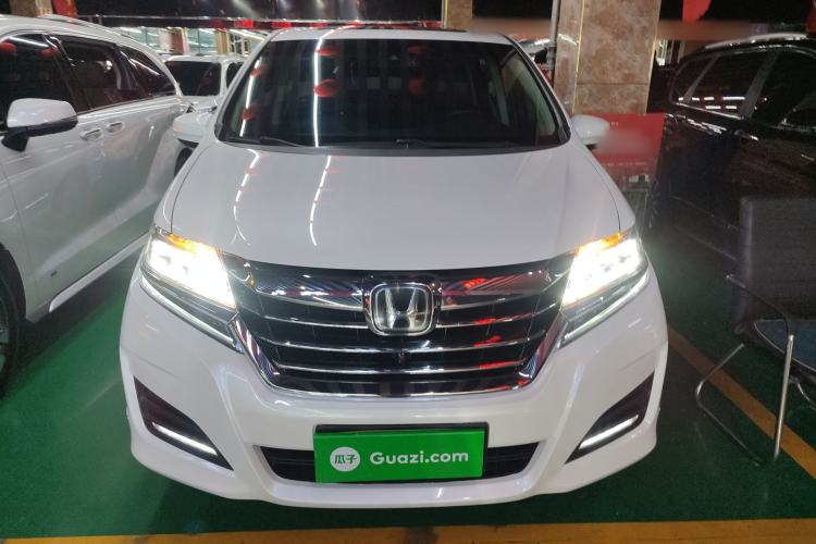 Used Honda Elysion 2016 2.4L Supreme Edition Front