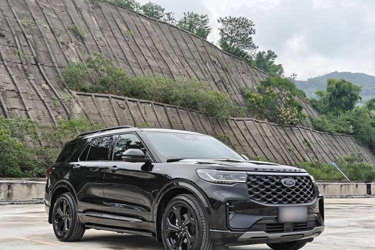 Used Ford Explorer 2024 2.3T EcoBoost 4x4 ST-LINE 7-Seater