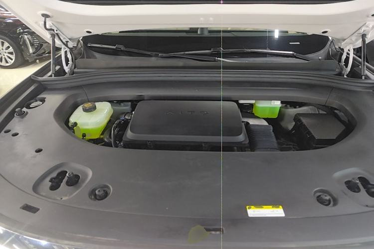 Used Hima AITO M8 2025 Extended-Range Max Version 37 kWh 5-Seater