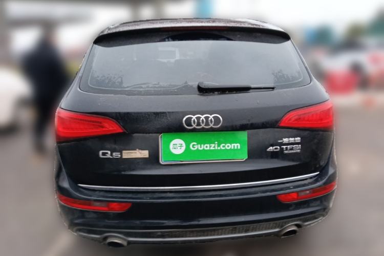 Used Audi Q5 2018 Collector's Edition 40 TFSI Ambition Model
