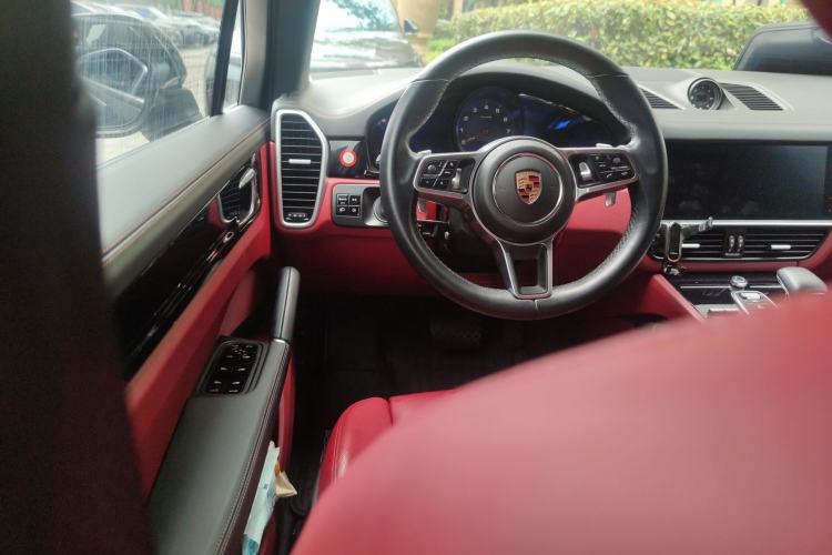 Used Porsche Cayenne 2019 Cayenne 3.0T Steering Wheel