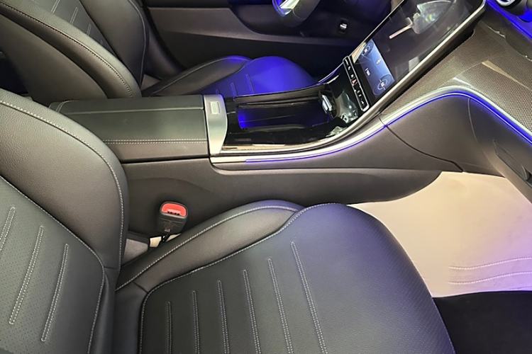 Used Mercedes-Benz C-Class 2023 Restyled C 260 L Sport Edition