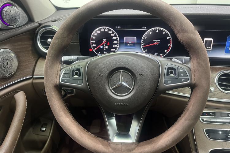 Used Mercedes-Benz E-Class 2018 Facelift E 200 L
