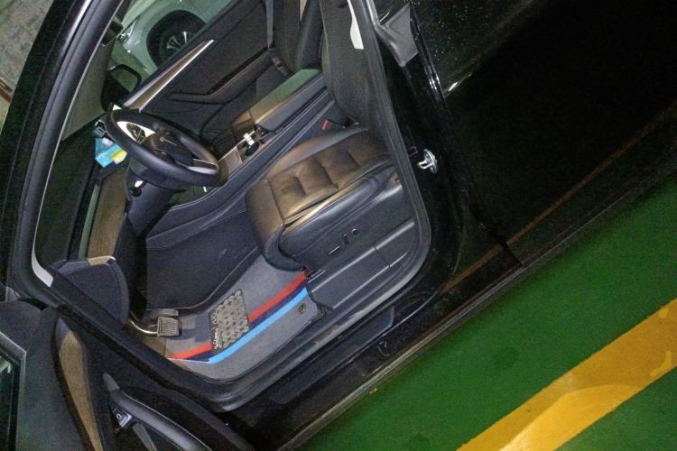 Used Tesla Model Y 2022 Rear-Wheel-Drive Version
