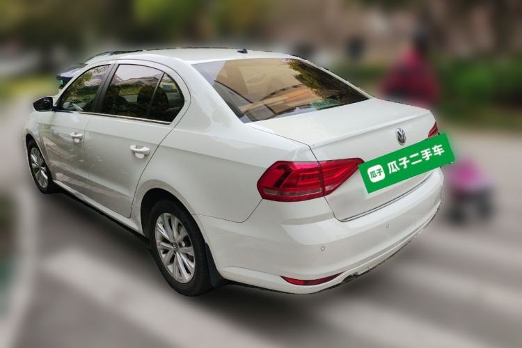 Used Volkswagen Lavida 2015 1.6L Manual Comfort Edition