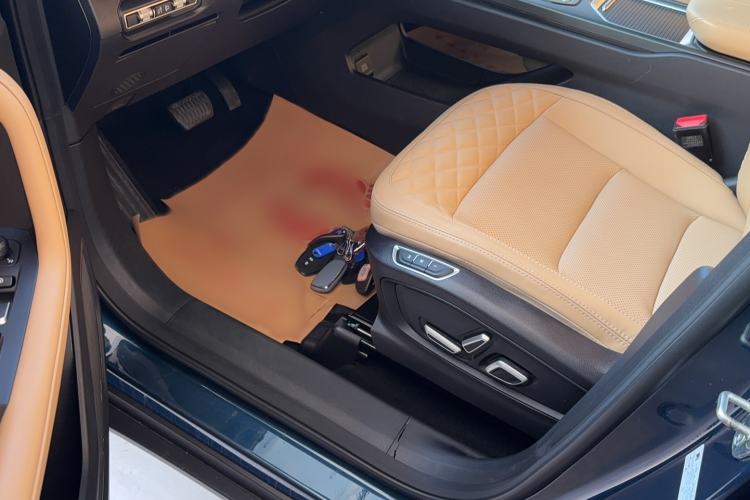 Used Geely Auto Haoyue L 2024 2.0T DCT Flagship Version