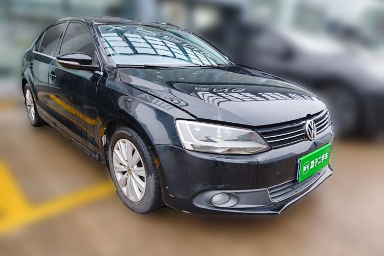 Used Volkswagen Sagitar 2014 Revised Version 1.6L Automatic Comfort Edition Front Right 45 Deg