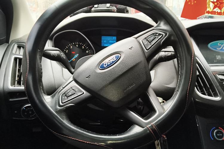 Used Ford Focus 2017 Sedan 1.6L Manual Fashion Edition Smart Drive Version