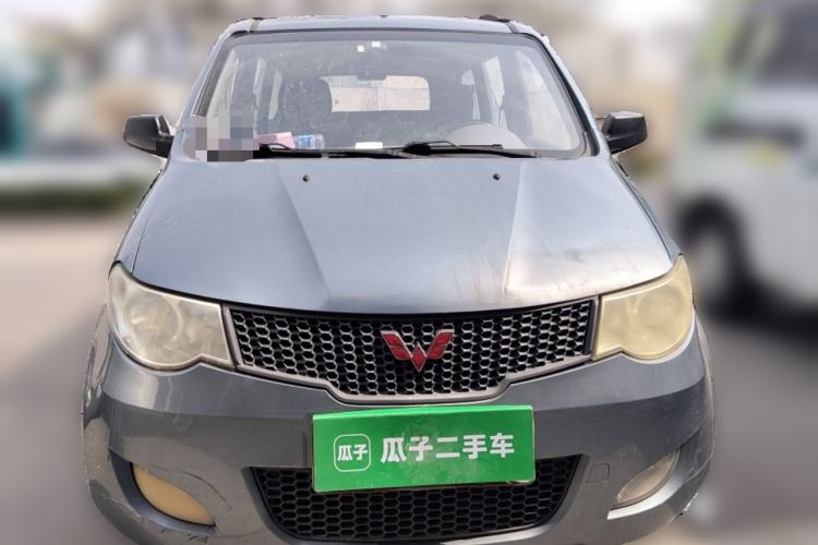 Used Wuling Hongguang 2014 1.5L Base Version Front