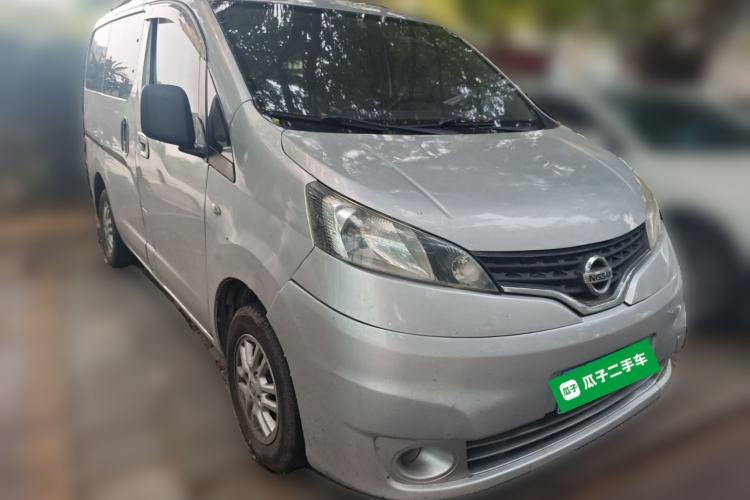 Used Nissan NV200 2012 1.6L 232 Seats Luxury Version
