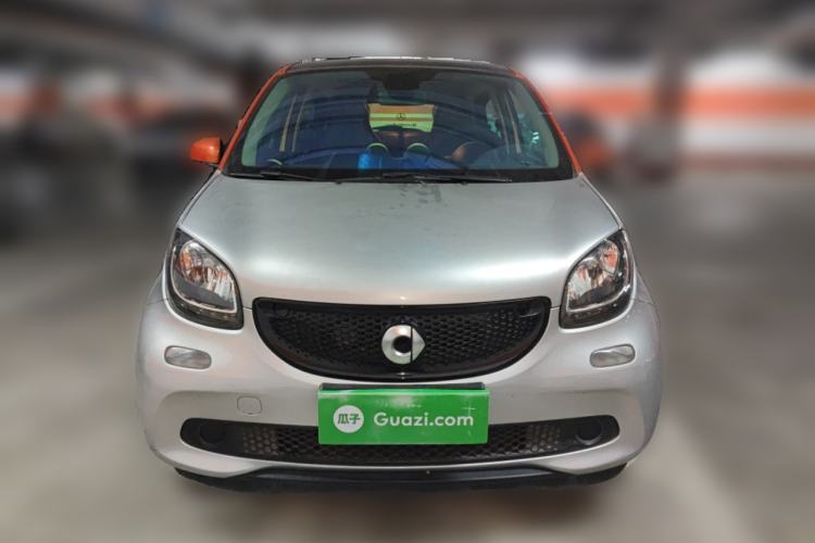 Used smart forfour 2016 1.0L 52 kW Passion Edition