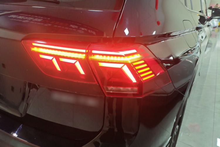 Used Volkswagen Tiguan L 2024 330TSI Automatic Two-Wheel Drive R-Line Enhanced Edition
