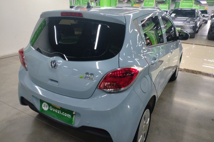 Used CHANGAN Benni E-Star 2021 National Edition Xin Yue Version Lithium Iron Phosphate (31.86 kWh) Rear Right 45 Deg